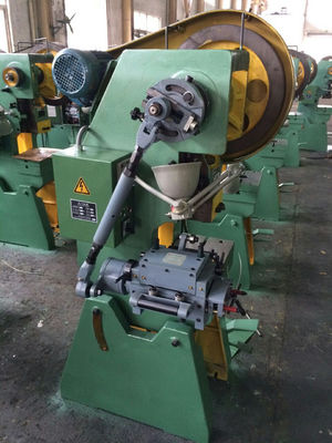 Touchscreen-PLC-Automatisierter Spulen-Fütterer, der in der Fertigung für die genaue Zufuhr von Teilen mit einem Durchmesser von 20 mm in der Medizinkappe geeignet ist