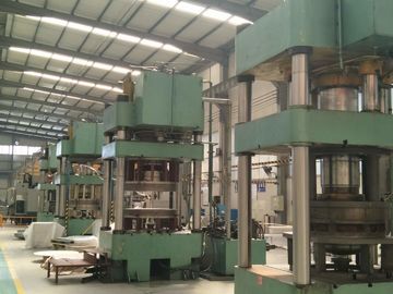 500 Tonnen-hydraulische Presse-Bremsmaschine für die Milchbehälter-Kopf-Teller-Enden-Herstellung