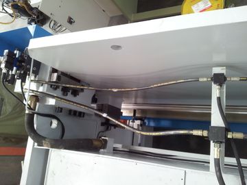 Vollautomatische CNC-Druckbremse revolutionäres Werkzeug zum Biegen und Formen von Blechmetall