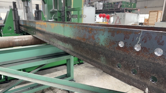Hochgeschwindigkeits-CNC-Träger-3D-Bohrmaschine 7-Achsen hohe Effizienz und Genauigkeit