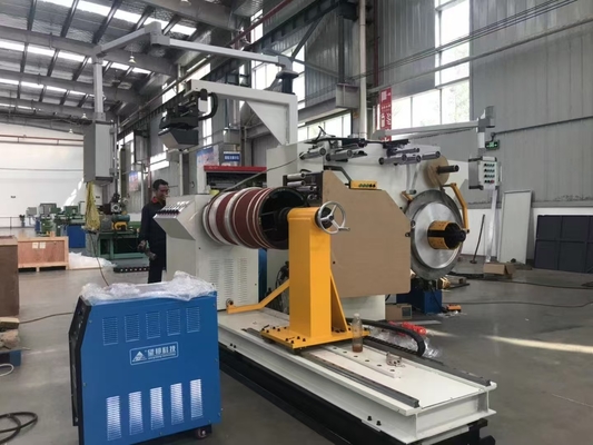 Maschine zur Wickelung von Transformatoren mit Trockenbau